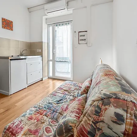 Lumineux Avec Clim Et Tv Ideal Pour Couples