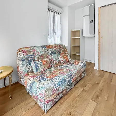 Lumineux Avec Clim Et Tv Ideal Pour Couples אקס-לה-באינס