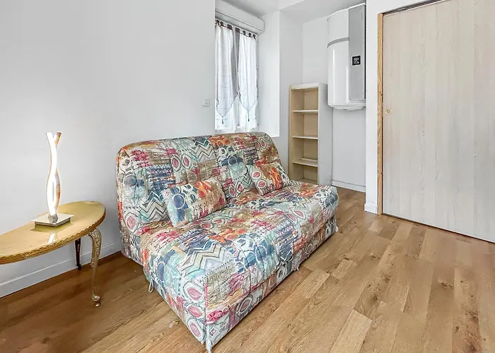 Lumineux Avec Clim Et Tv Ideal Pour Couples エクスレバン