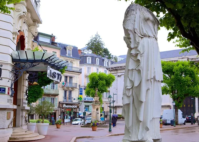 Lumineux Avec Clim Et Tv Ideal Pour Couples アパート